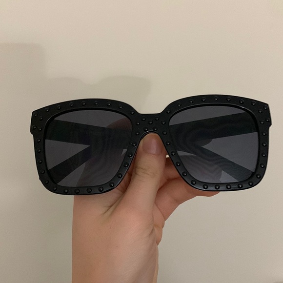 Steve Madden Studded Glossy Black Sunglasses - Picture 2 of 12